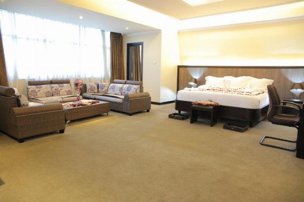 Elilly International Hotel image 16